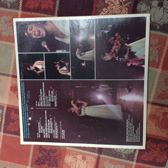 '69 Live Vikki Carr - Picture 2 of 10